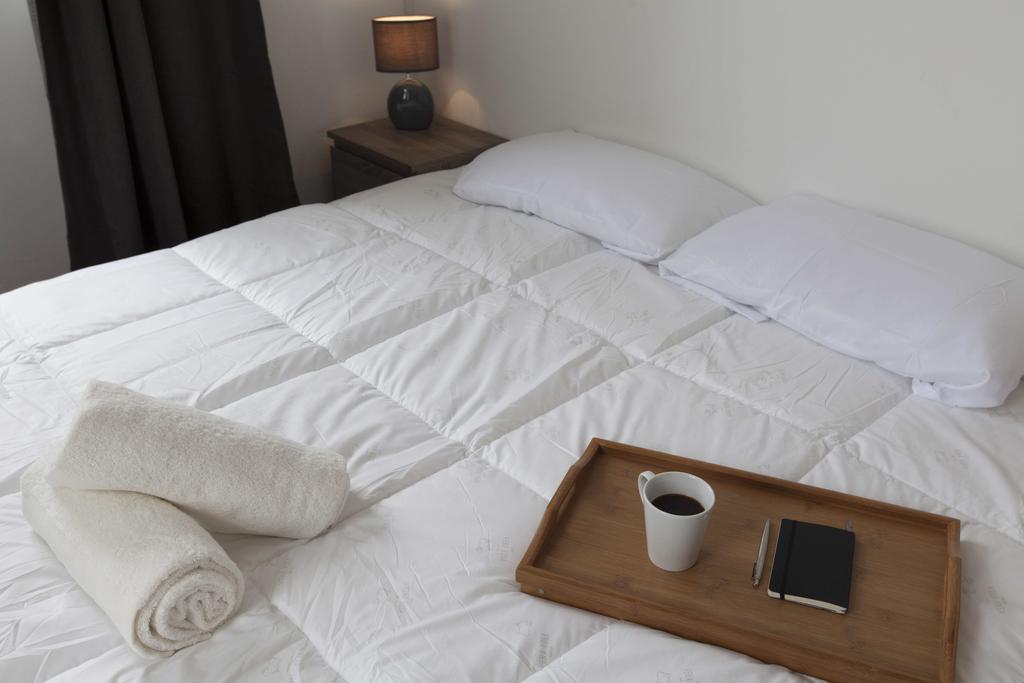 Guest House First Floor Lagos Esterno foto
