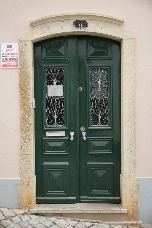 Guest House First Floor Lagos Esterno foto